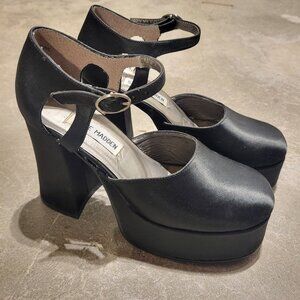 VINTAGE 90s Steve Madden chunky platform heels size 6